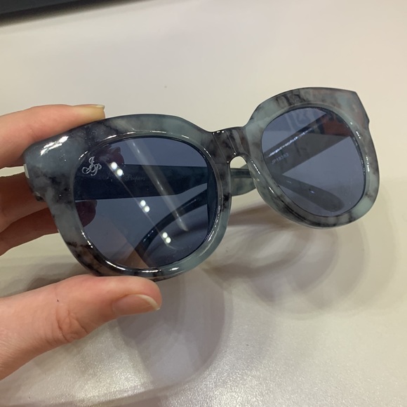 Jeepers peepers blue marble sunglasses - Picture 6 of 7